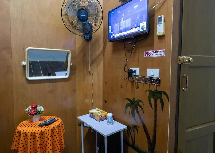 Sip N' Camp 호스텔 *